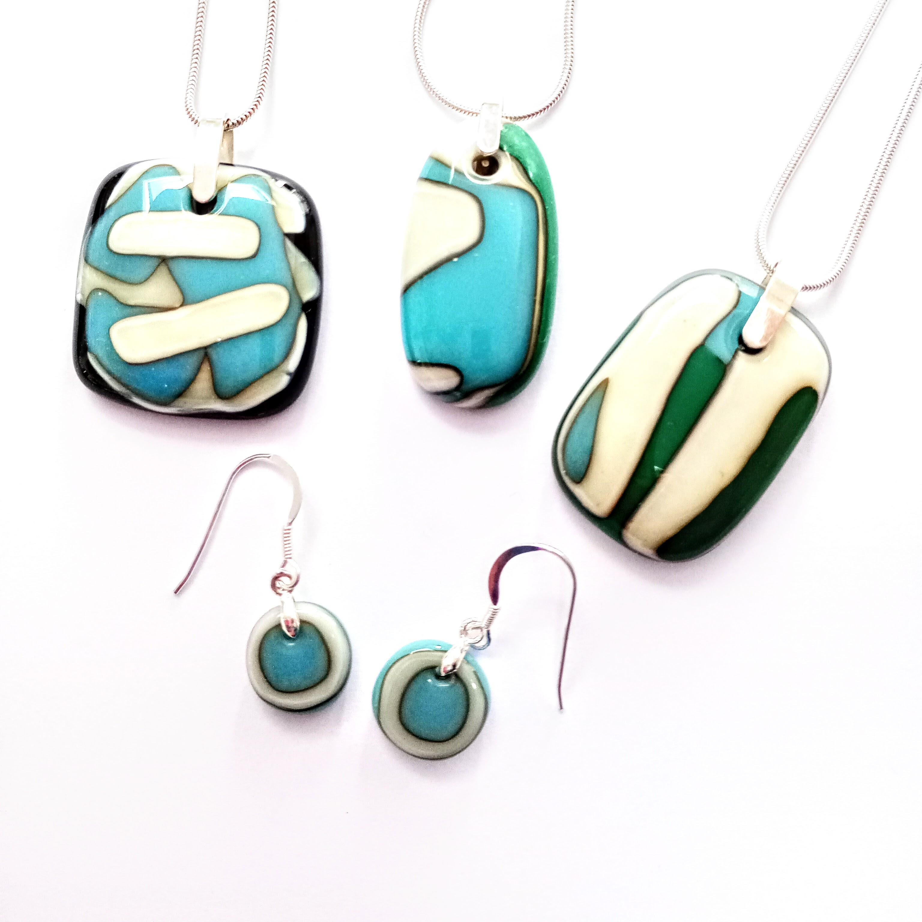 Fused_glass_jewellery.jpg